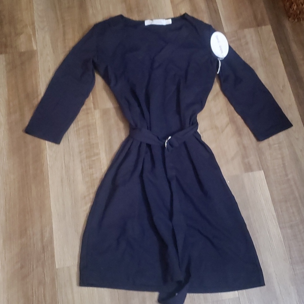 Bishop + YOUNG NAVY BELTED DRESS